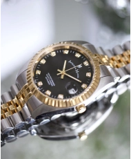 Photo 4 setting in context of the Swiss Women's Watch in Stainless Steel Grey, Gold, Black - Inspiration - JACQUES DU MANOIR | N