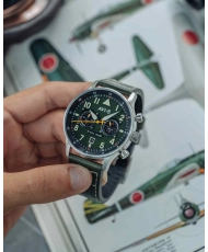 Foto 6 dieser HAWKER HURRICANE Herrenuhr aus schwarzem, grünem Edelstahl – AVI-8 | AV-4088-02