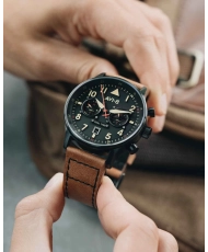 Photo 4 de cette Montre Homme en Acier inoxydable Marron, Noir HAWKER HURRICANE - AVI-8 | AV-4088-03