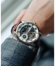 Photo 3 mise en situation de cette Montre Squelette Homme en Acier inoxydable Gris, Marron - Longitude - EARNSHAW | ES-8006-03