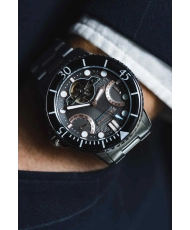 Photo 2 mise en situation de cette Montre Homme en Acier inoxydable Noir, Gris - Jervis - EARNSHAW | ES-8134-44