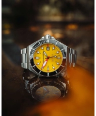 Photo 4 of this DUMAS AUTOMATIC - SPINNAKER | SP-5081-II Grey, Yellow Stainless Steel Men's Diving Watch